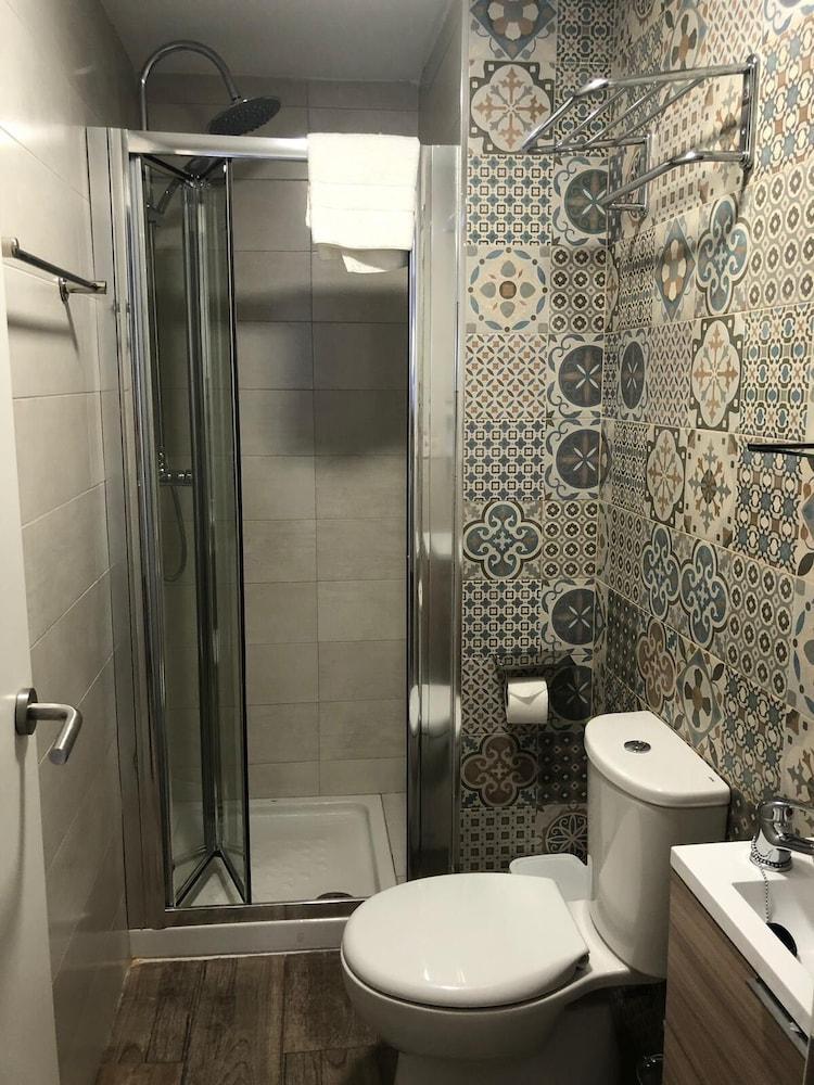 Hostal Olozaga Alicante Bagian luar foto